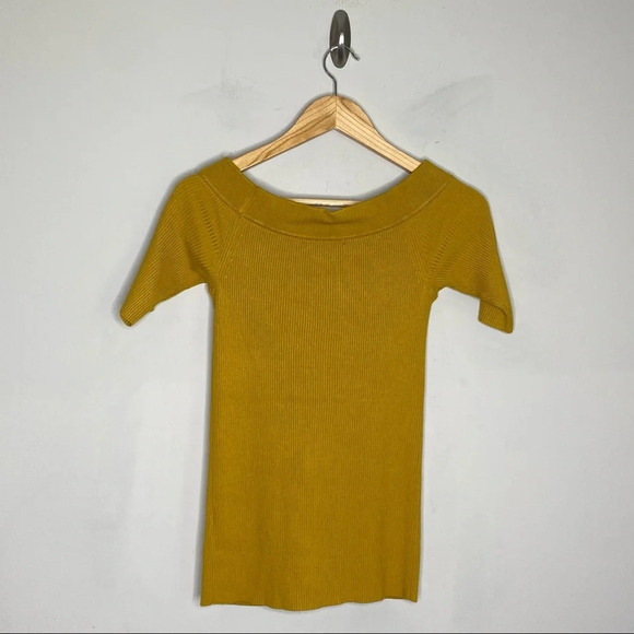 🌟NEW Anthropologie Mustard Yellow Ribbed Off The Shoulder Top Size Small - Picture 6 of 8